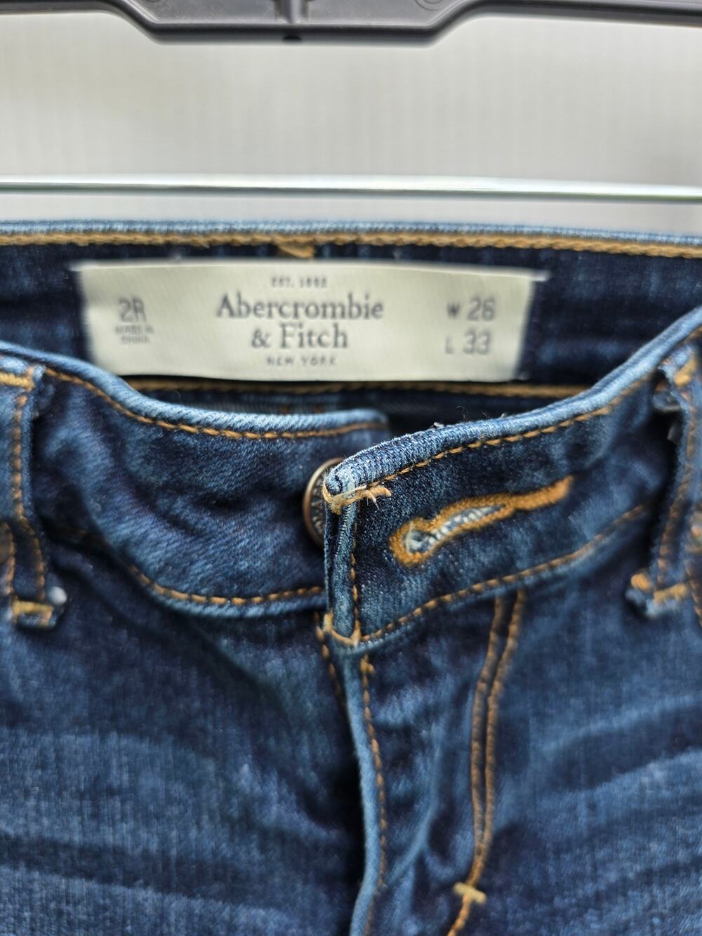 Abercrombie & Fitch Dark Wash Denim Jeans Size 26W 33L Classic casual stretch